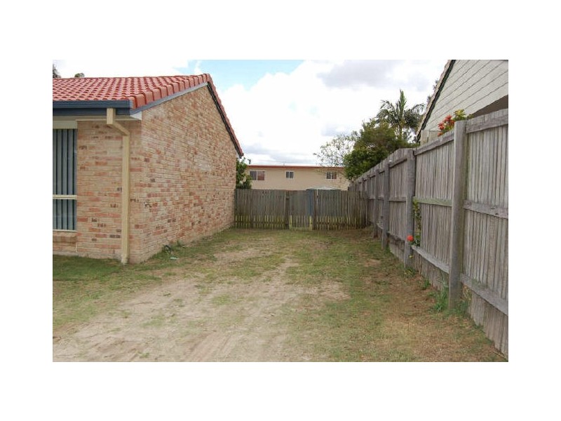 104 Barossa Street, Kingston QLD 4114