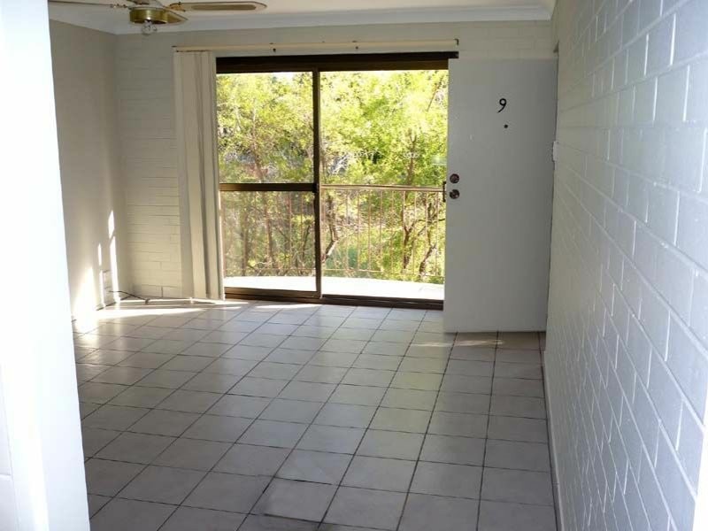 9/17 North Road, Woodridge QLD 4114