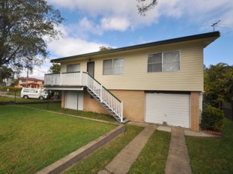 17 Pine Drive, Woodridge QLD 4114