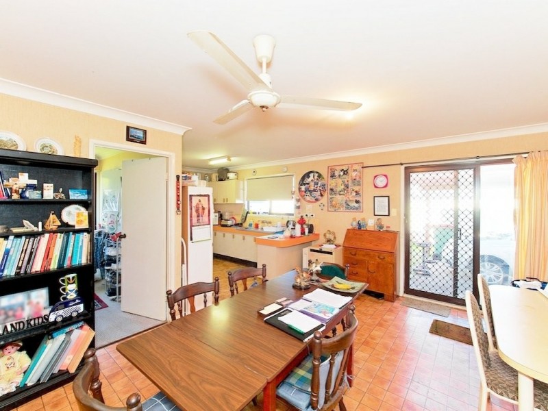 11 Gazania Street, Kingston QLD 4114