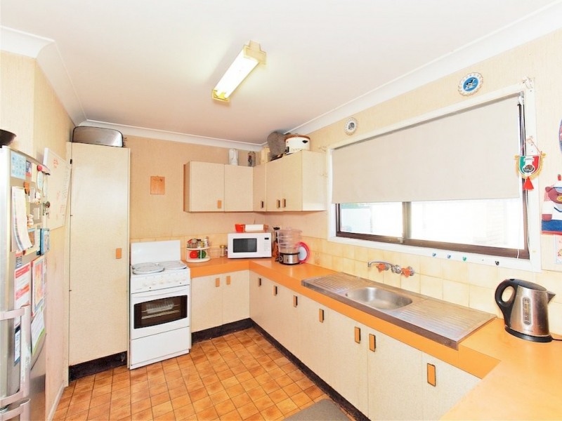 11 Gazania Street, Kingston QLD 4114