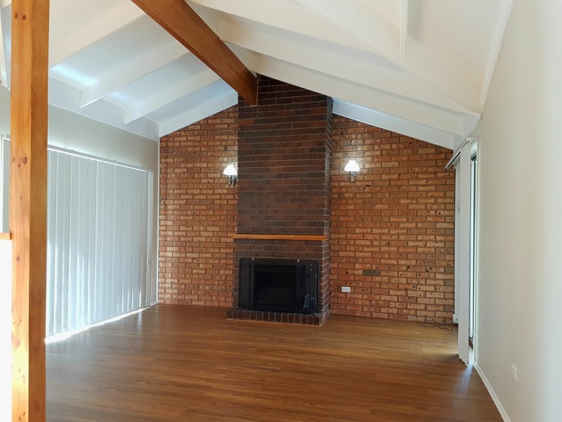 4 Truman Cres, Slacks Creek QLD 4127