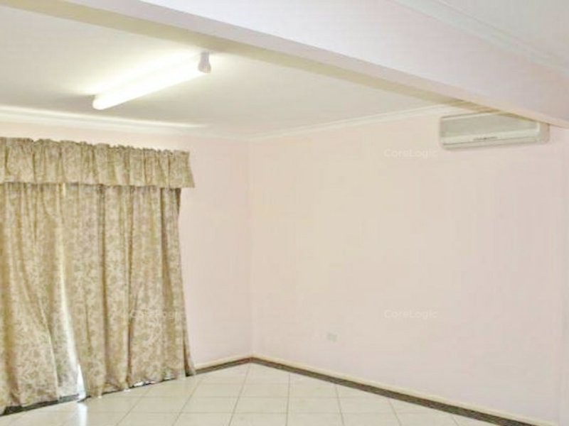 19 Laver Street, Macgregor QLD 4109