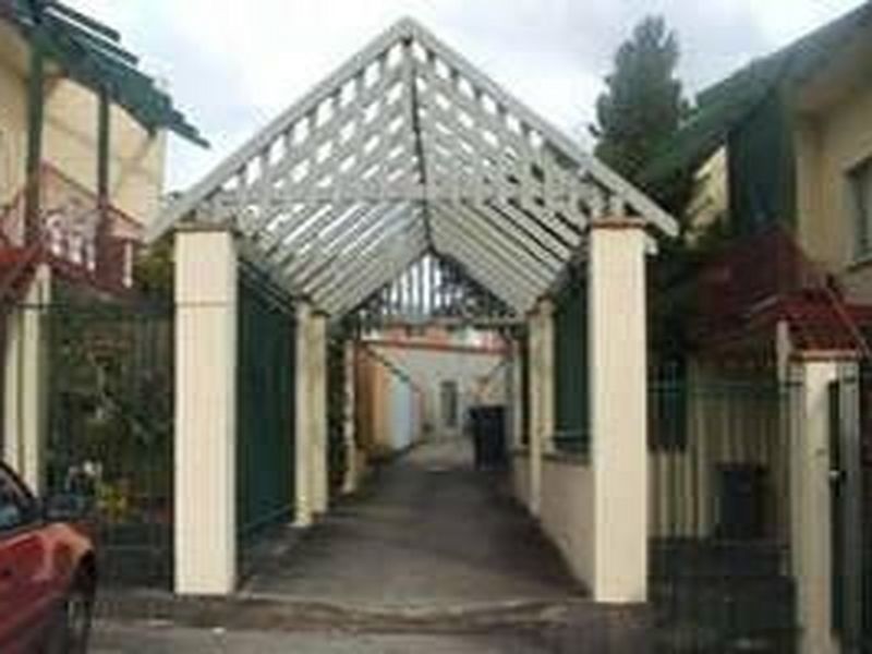 11/12 Defiance Road, Logan Central QLD 4114