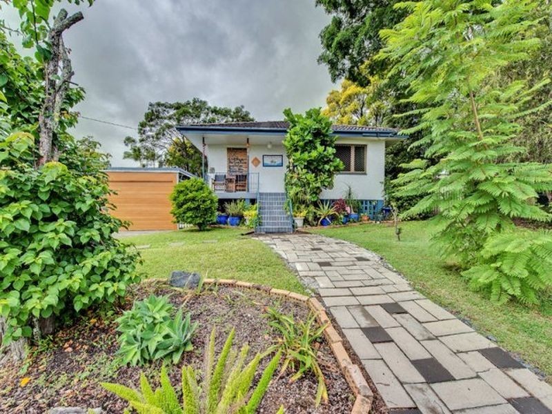 8 Avoca Street, Woodridge QLD 4114