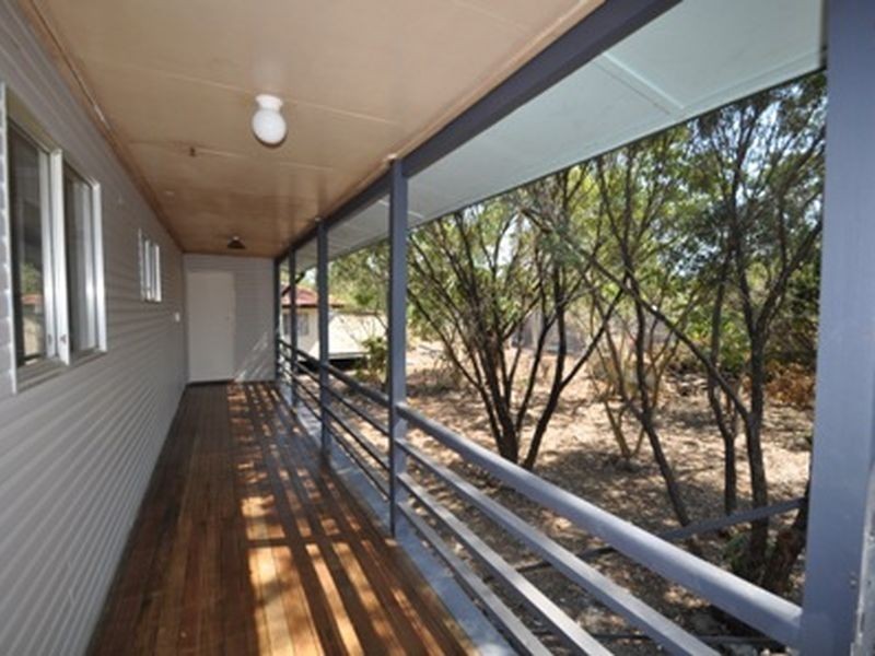 102 Jacaranda Avenue, Logan Central QLD 4114