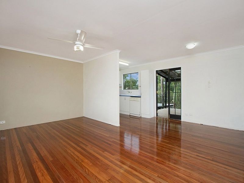 15 Wunburra Street, Waterford West QLD 4133