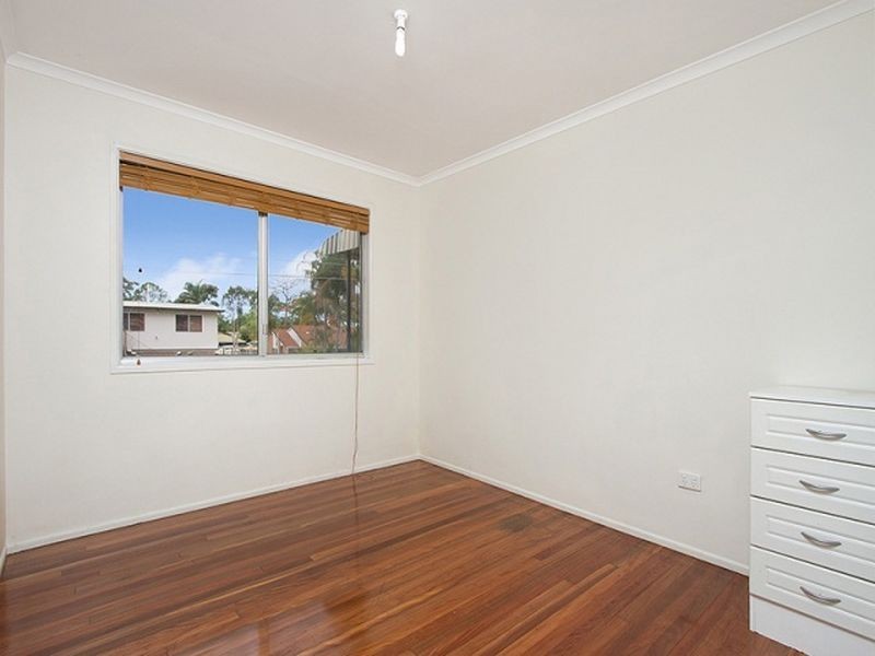 15 Wunburra Street, Waterford West QLD 4133
