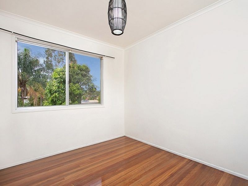15 Wunburra Street, Waterford West QLD 4133