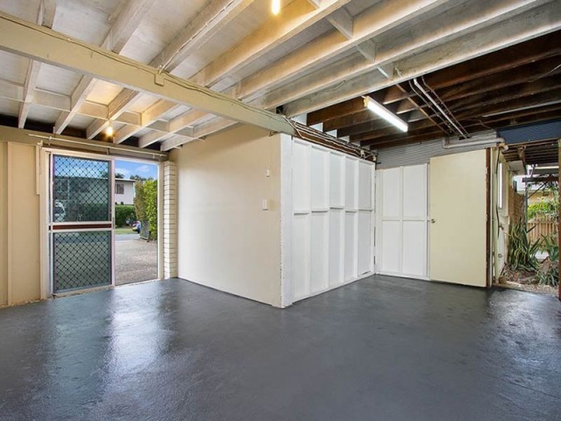 15 Wunburra Street, Waterford West QLD 4133