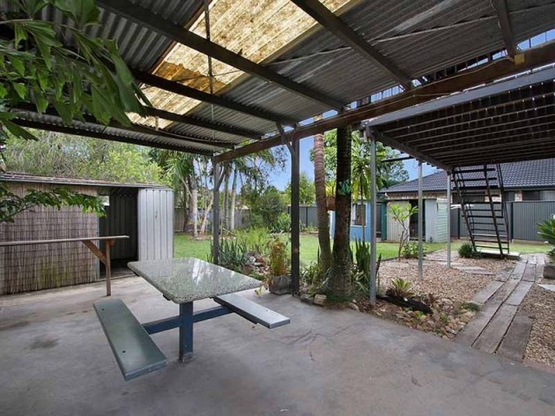 15 Wunburra Street, Waterford West QLD 4133