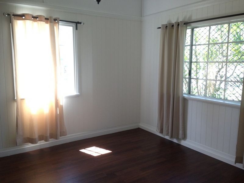 55 Laughlin Street, Kingston QLD 4114