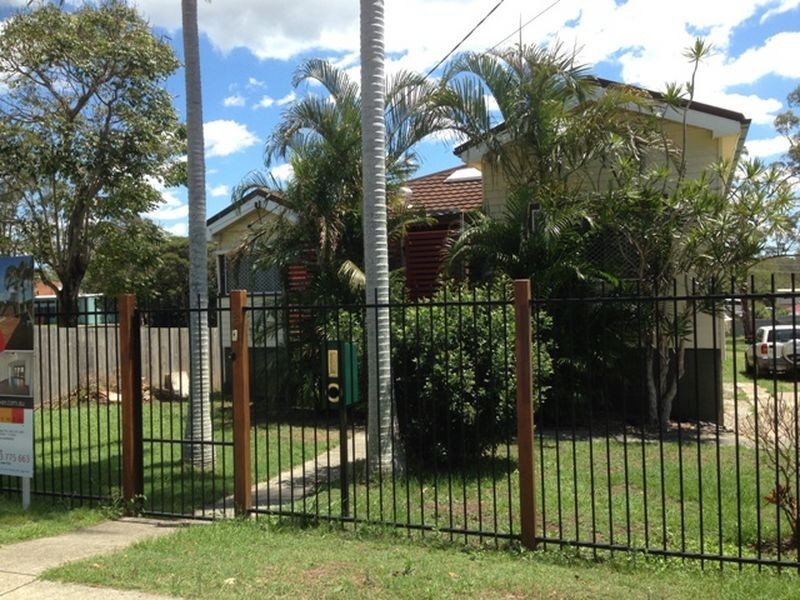 55 Laughlin Street, Kingston QLD 4114