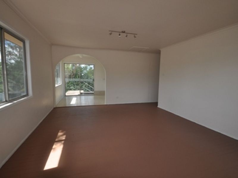 83 Mayes Avenue, Kingston QLD 4114