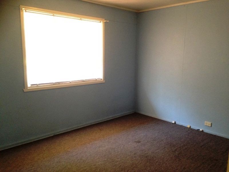 12 Fleur Street, Woodridge QLD 4114