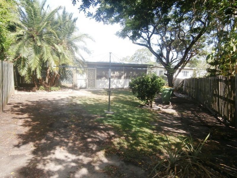 4A Woonga Street, Woodridge QLD 4114