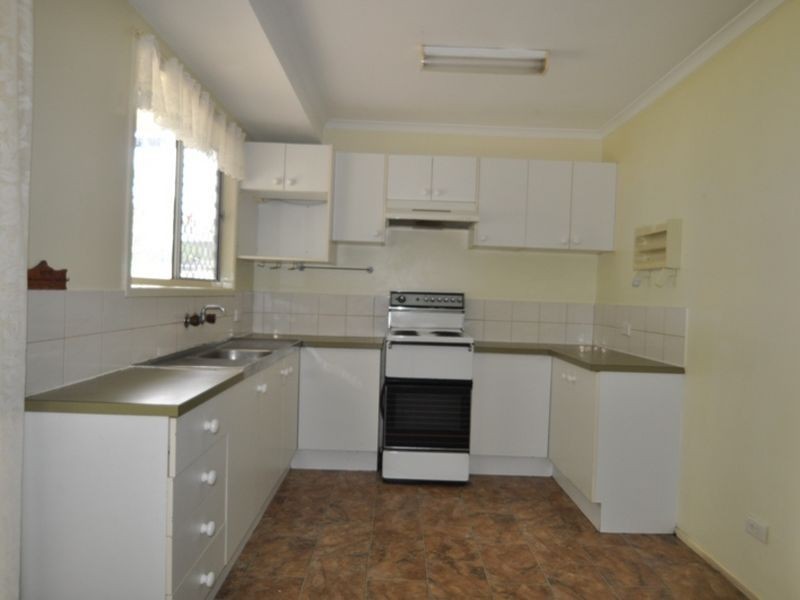 298 Kingston Road, Slacks Creek QLD 4127