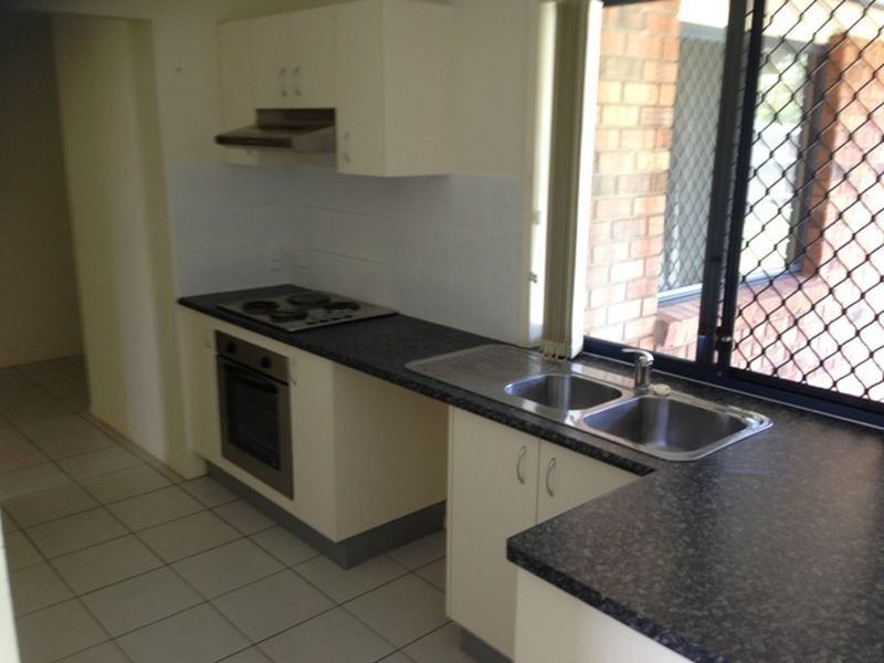 4 Broadway Avenue, Marsden QLD 4132