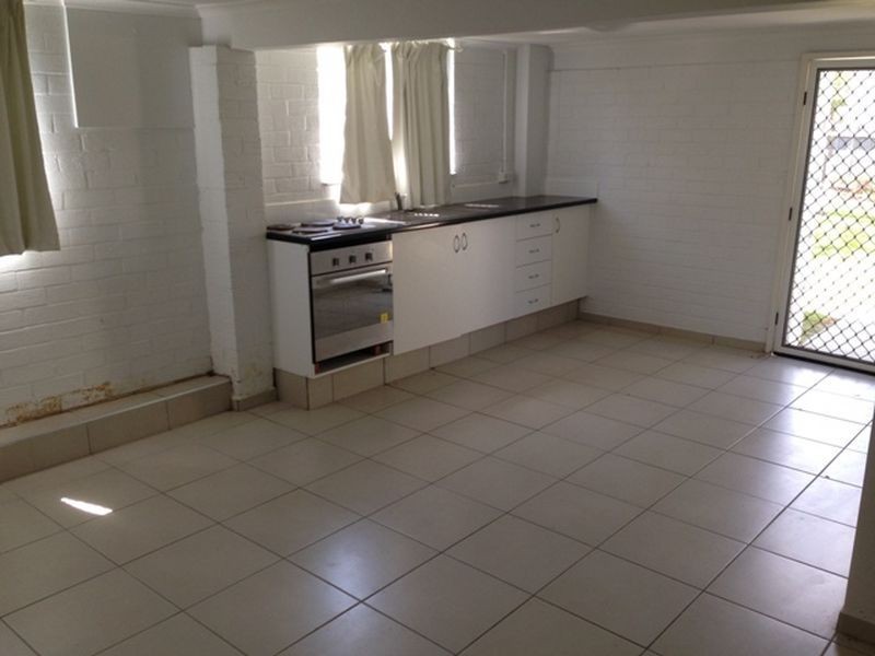 72 Ashton Street, Kingston QLD 4114