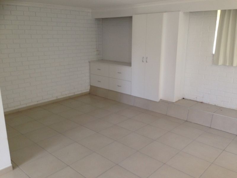 72 Ashton Street, Kingston QLD 4114