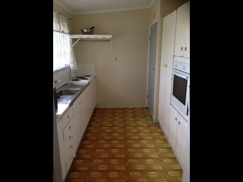 4 Stubbs Road, Woodridge QLD 4114