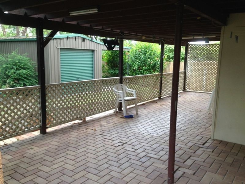 4 Stubbs Road, Woodridge QLD 4114