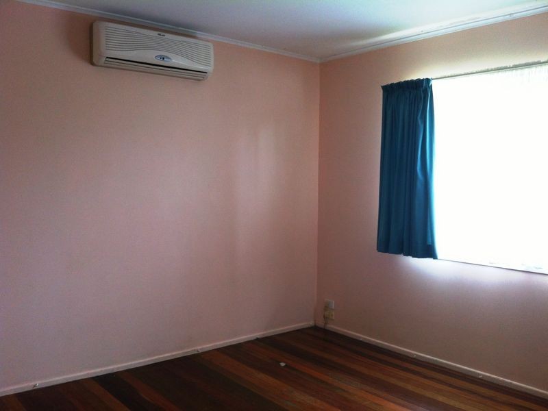 9 Maple Street, Kingston QLD 4114