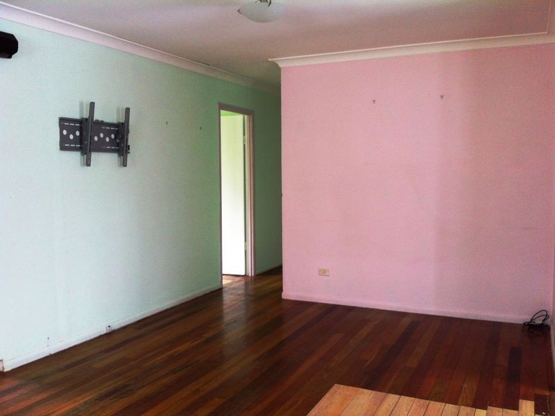 9 Maple Street, Kingston QLD 4114