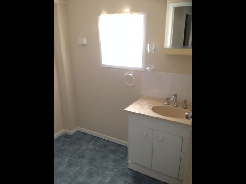 154 North Road, Woodridge QLD 4114