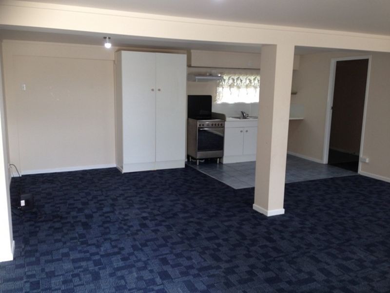 154 North Road, Woodridge QLD 4114