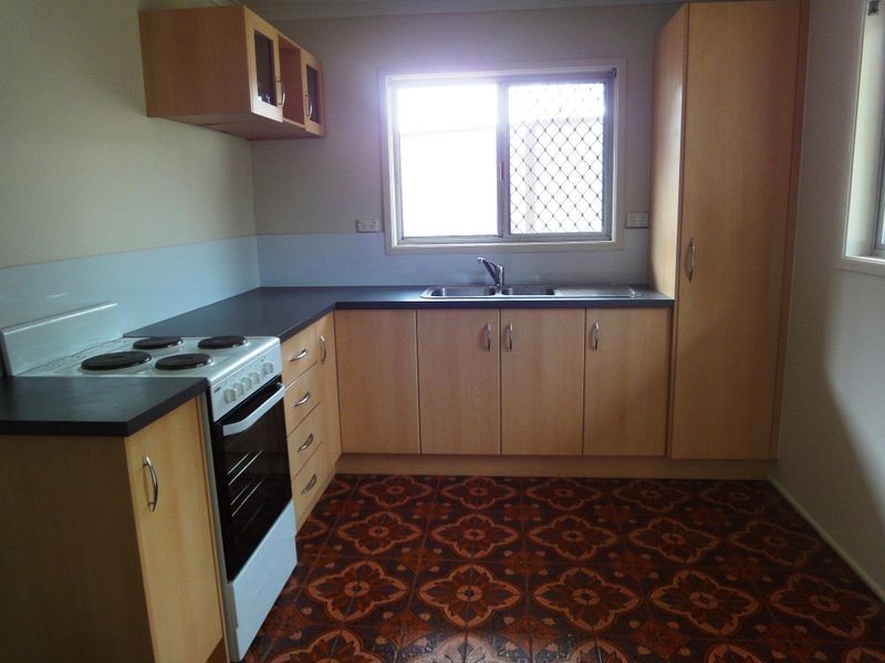 18 Rowan Street, Slacks Creek QLD 4127