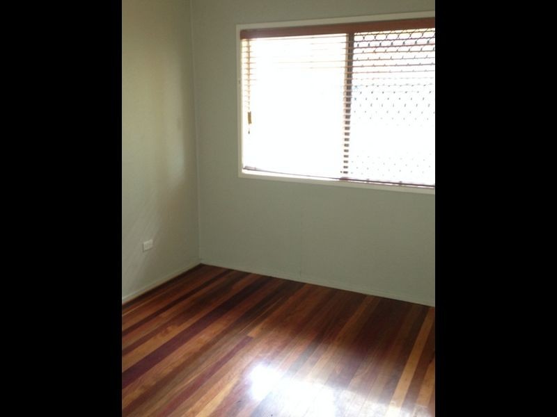 16 Joyal Street, Logan Central QLD 4114