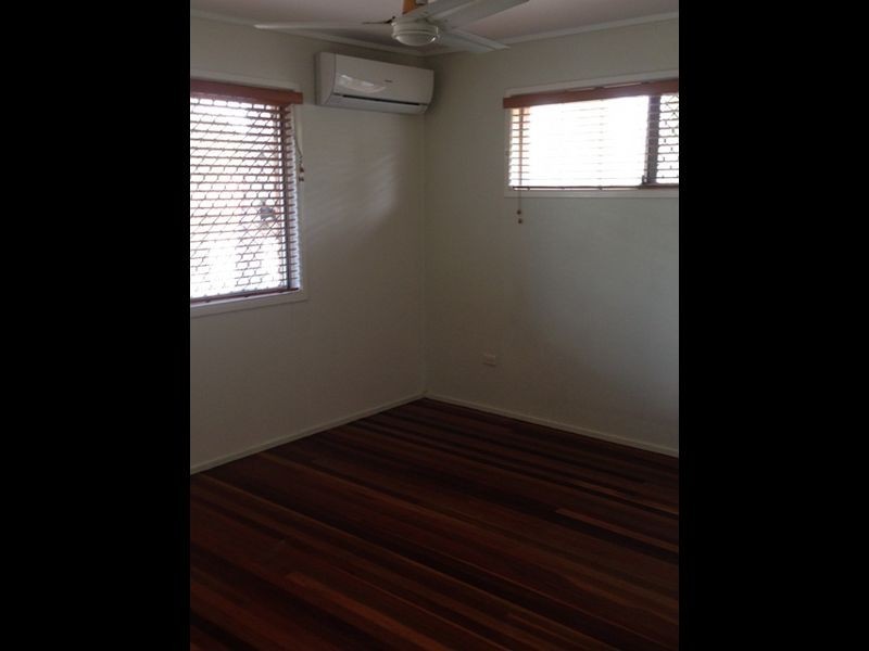 16 Joyal Street, Logan Central QLD 4114