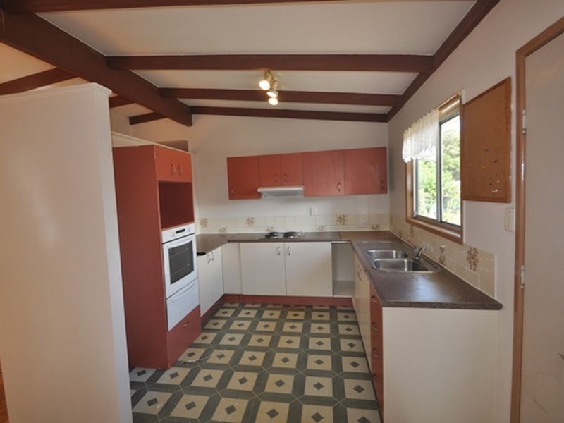 16 Parkdale Street, Woodridge QLD 4114