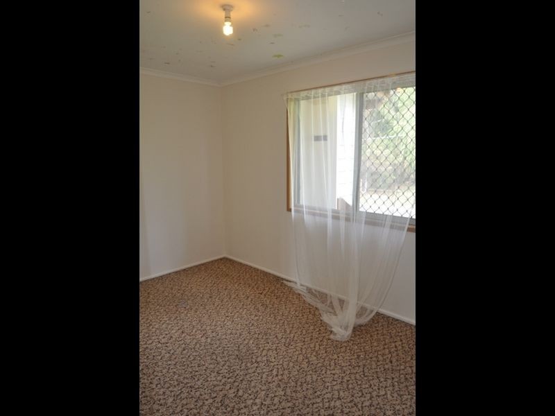 16 Parkdale Street, Woodridge QLD 4114