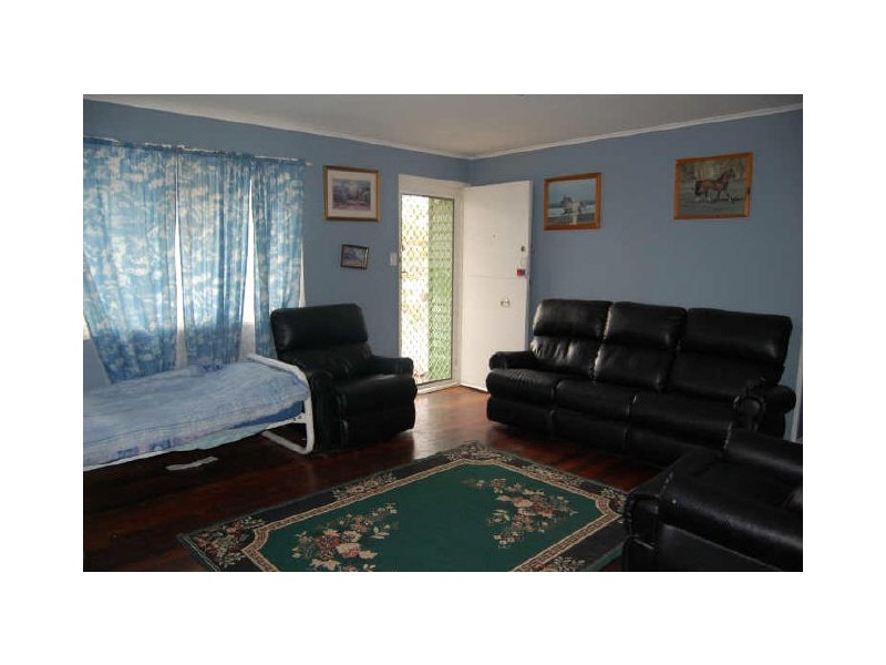 8 Macquarie  Street, Woodridge QLD 4114