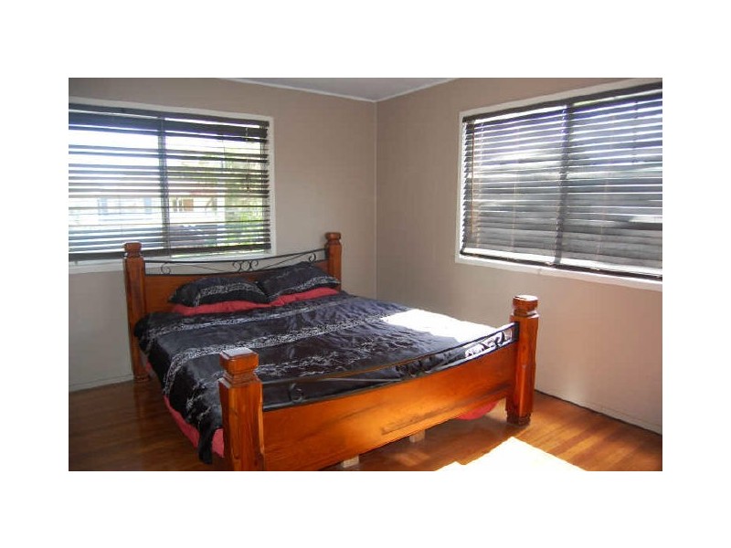 22 Acacia Street, Woodridge QLD 4114