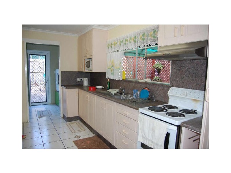 Crestmead QLD 4132