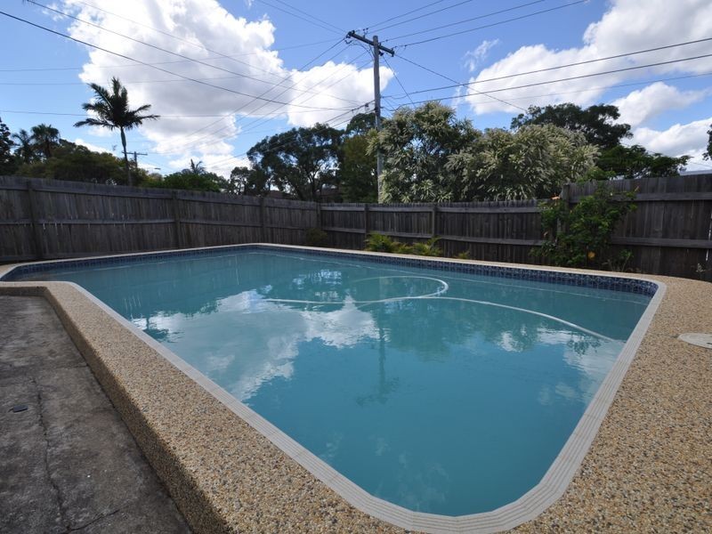 25 Ash Avenue, Kingston QLD 4114