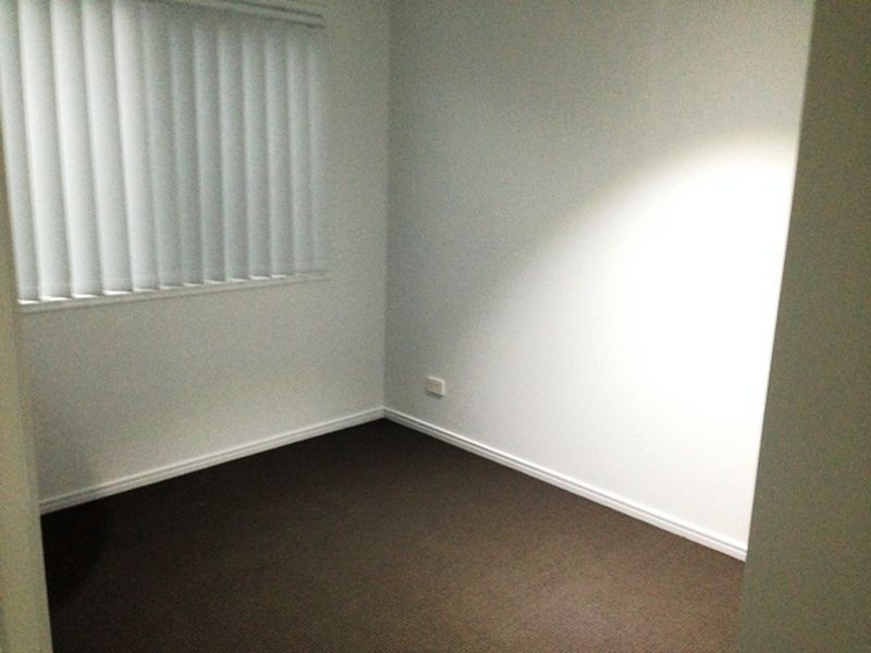 19 Ravensbourne Circuit, Waterford QLD 4133