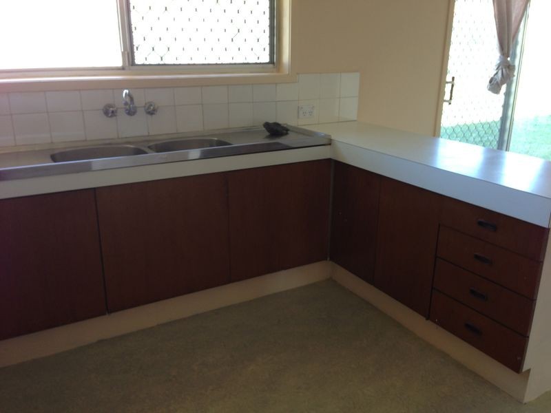 42 Kelvin Street, Woodridge QLD 4114