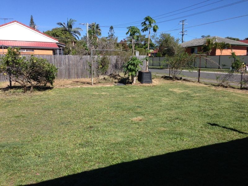 42 Kelvin Street, Woodridge QLD 4114