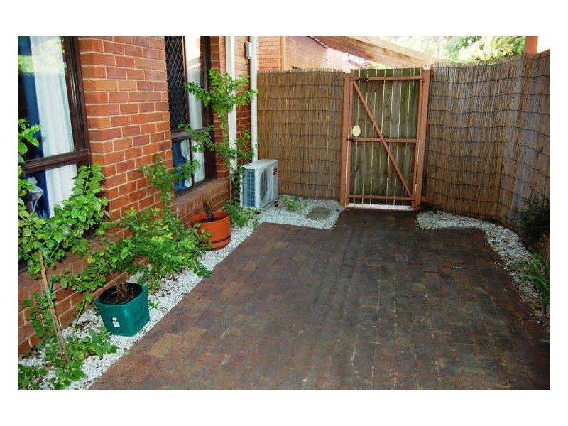 28/127 Hall Road, Springwood QLD 4127