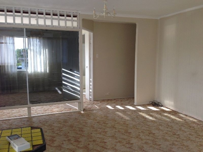 1 Dale Street, Kingston QLD 4114