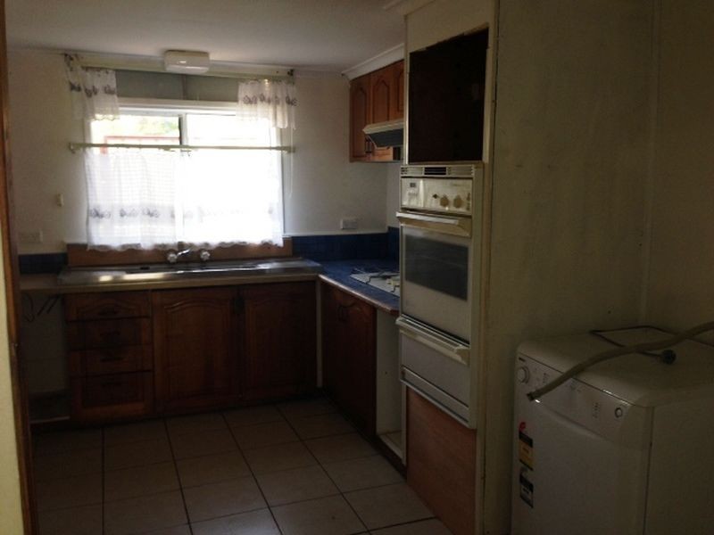 1 Dale Street, Kingston QLD 4114