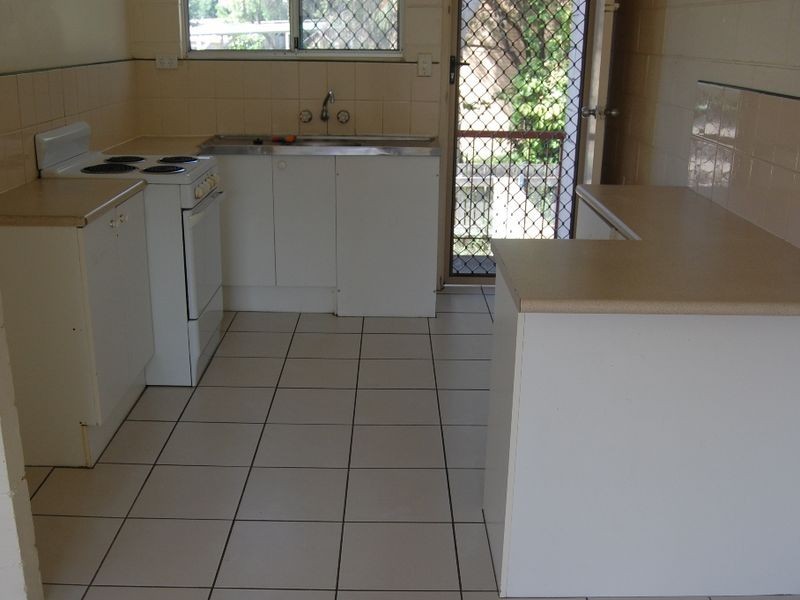 1/12 Defiance Road, Logan Central QLD 4114