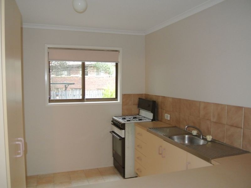 4/111 Kingston Road, Woodridge QLD 4114