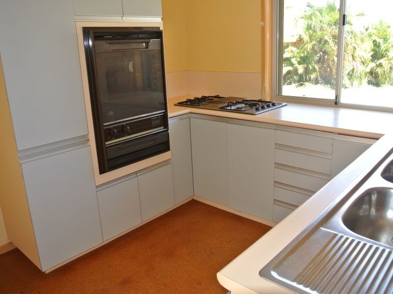 111 Smith Road, Woodridge QLD 4114