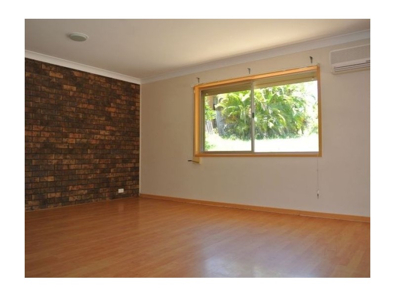 111 Smith Road, Woodridge QLD 4114