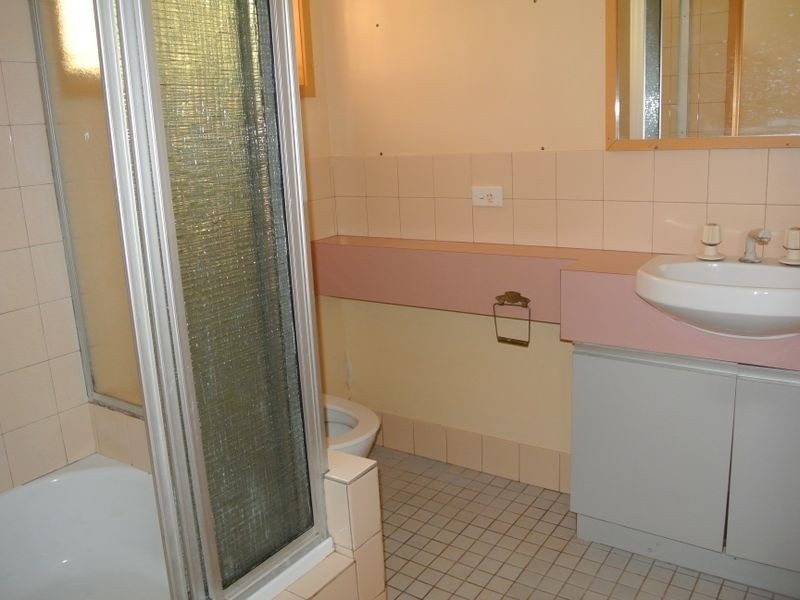 111 Smith Road, Woodridge QLD 4114